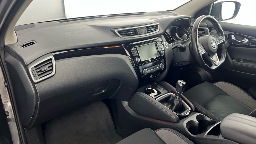 Nissan Qashqai Dig T Tekna #10