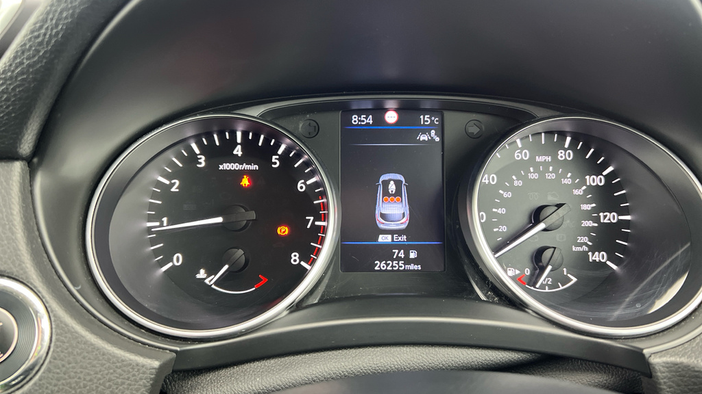 Nissan Qashqai Dig T Tekna #18
