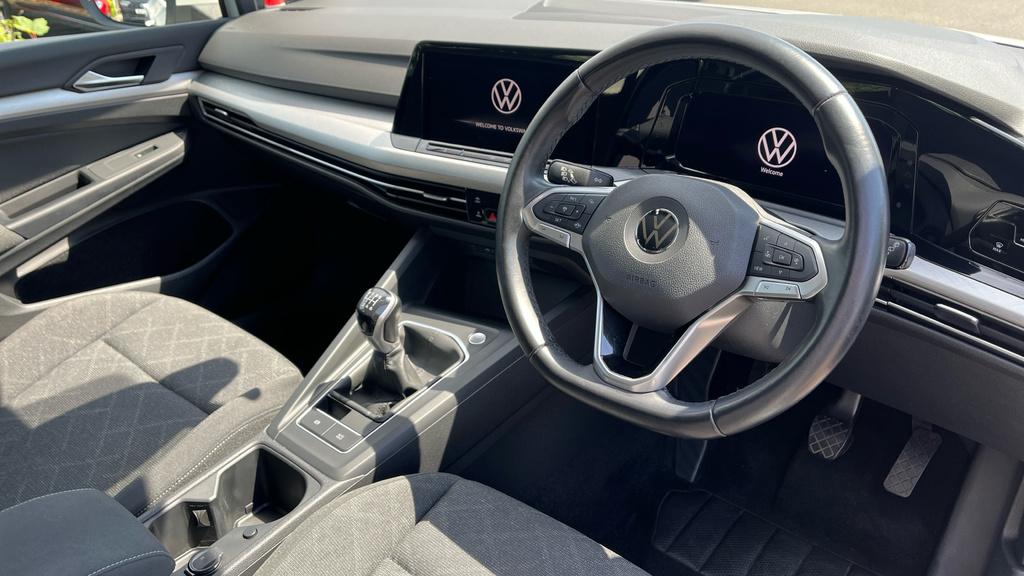 Volkswagen Golf Match Edition Silver #9
