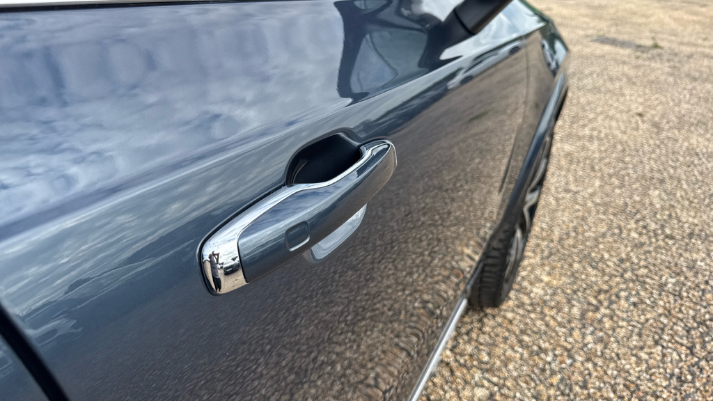 Volvo XC90 B6 Ultimate Awd Silver #26