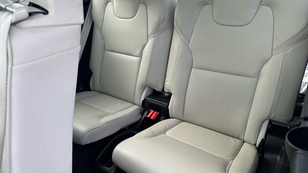 Volvo XC90 B6 Ultimate Awd Silver #21