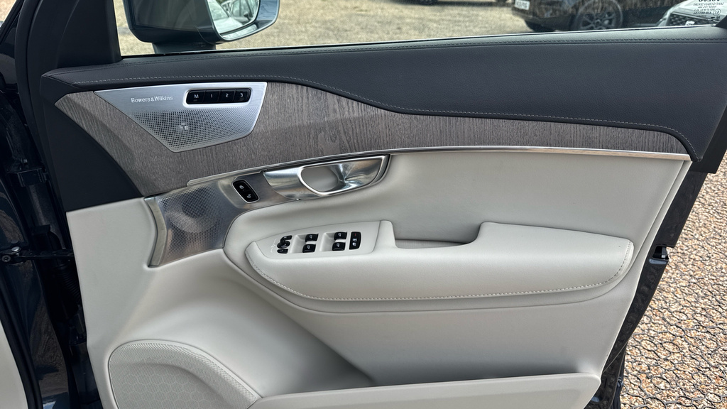 Volvo XC90 B6 Ultimate Awd Silver #38