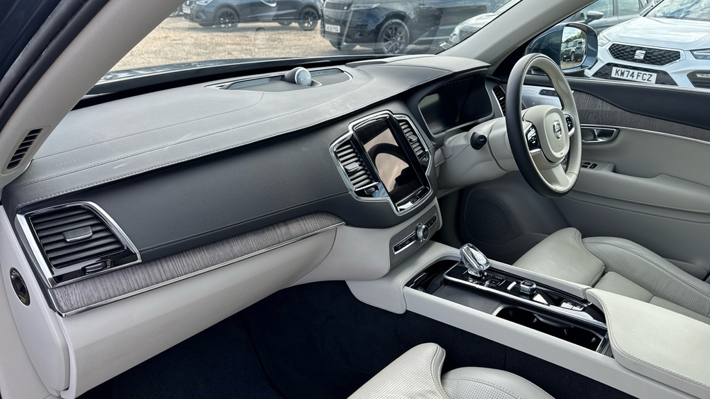 Volvo XC90 B6 Ultimate Awd Silver #10