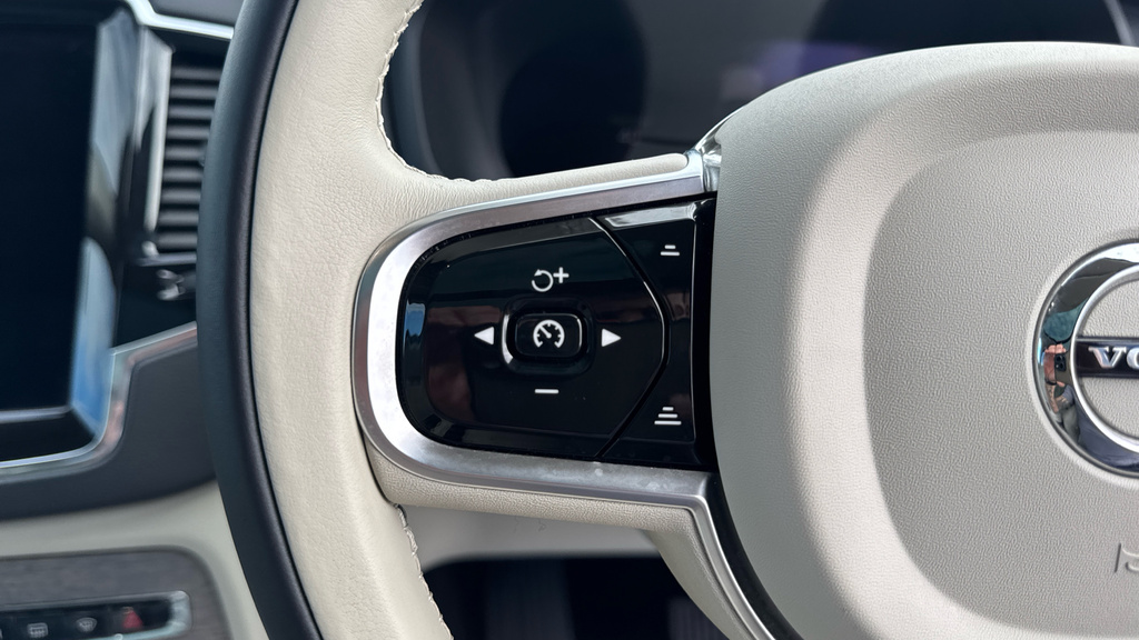 Volvo XC90 B6 Ultimate Awd Silver #30