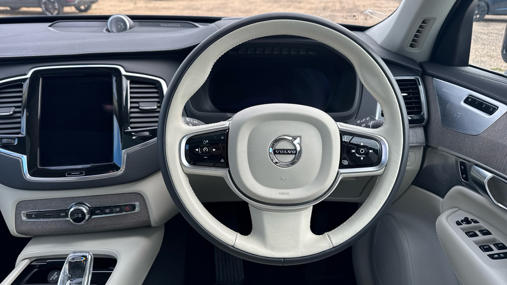 Volvo XC90 B6 Ultimate Awd Silver #24