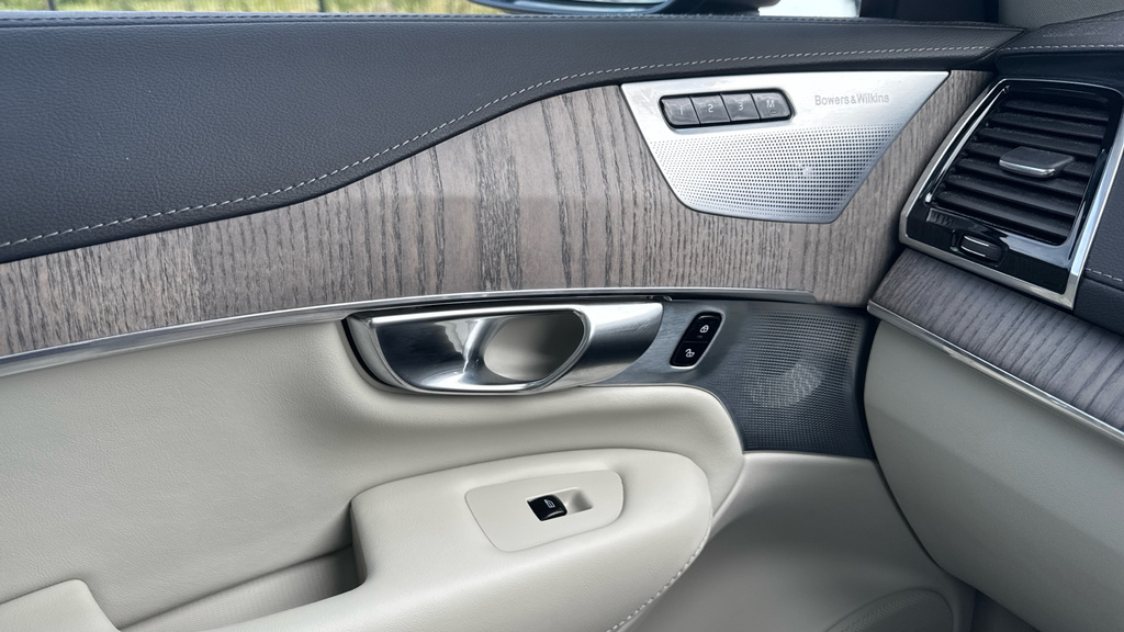 Volvo XC90 B6 Ultimate Awd Silver #51