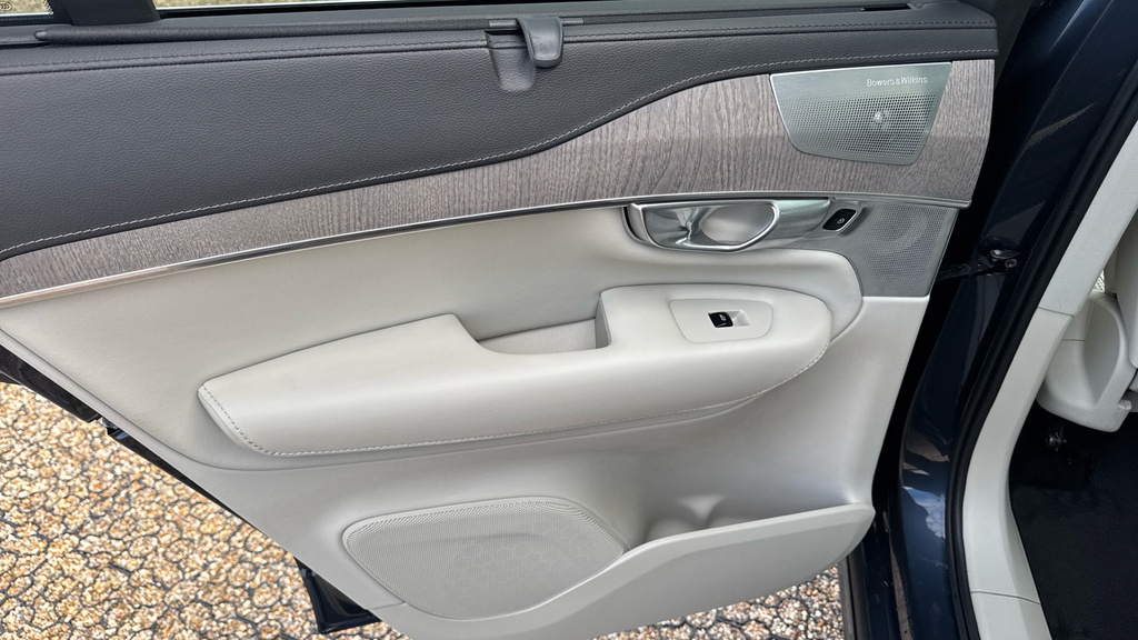 Volvo XC90 B6 Ultimate Awd Silver #25