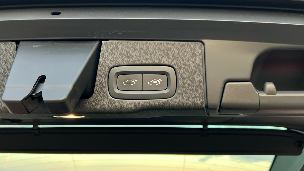 Volvo XC60 Suv Black #44