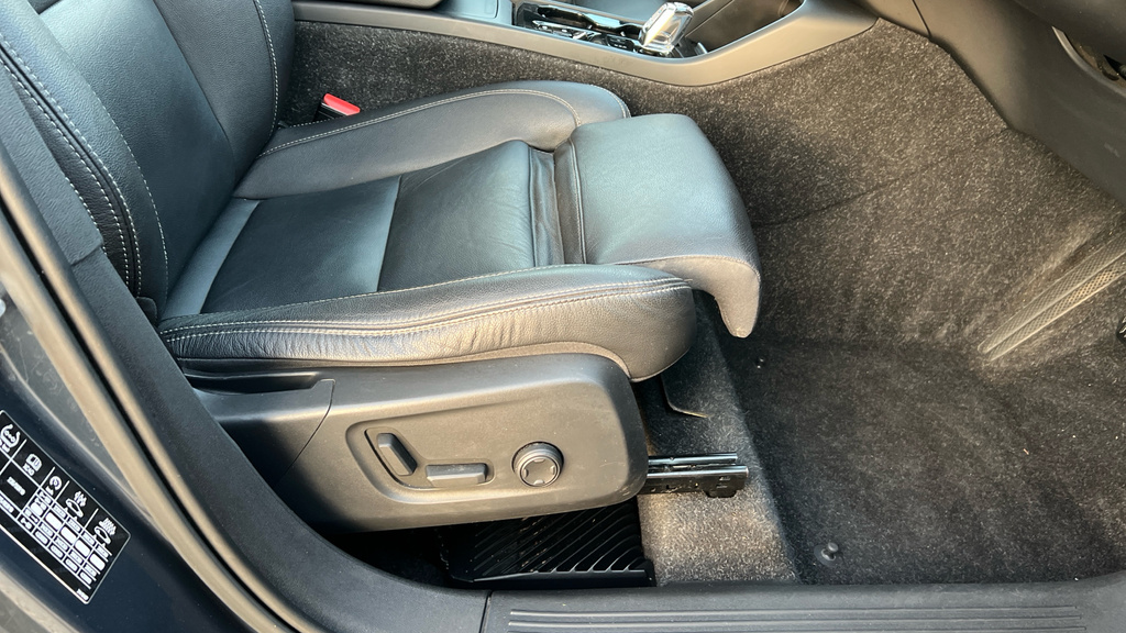 Volvo XC40 D3 R-design Pro Only #39