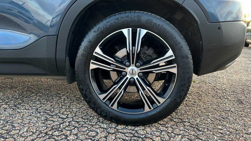 Volvo XC40 D3 R-design Pro Only #19