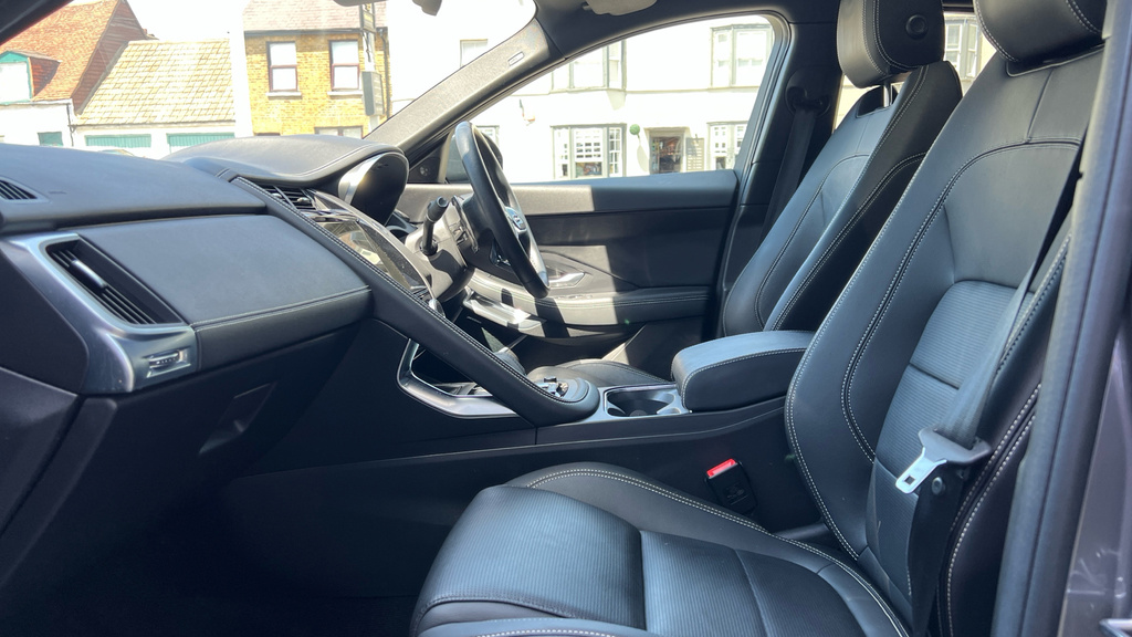Jaguar E-Pace Jaguar Estate 1.5 P300e R-dynamic Hse Black Au Grey #30