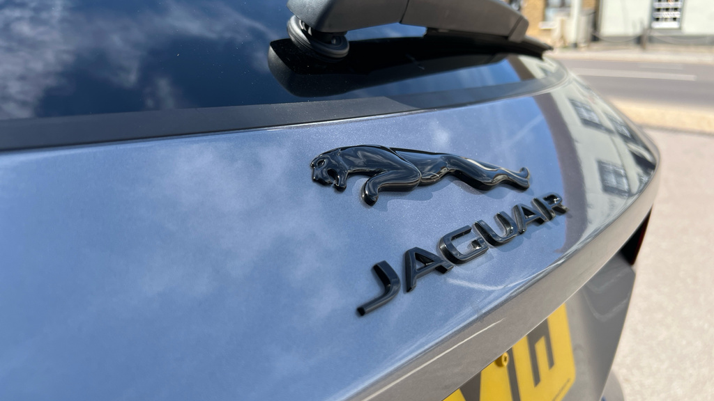 Jaguar E-Pace Jaguar Estate 1.5 P300e R-dynamic Hse Black Au Grey #41
