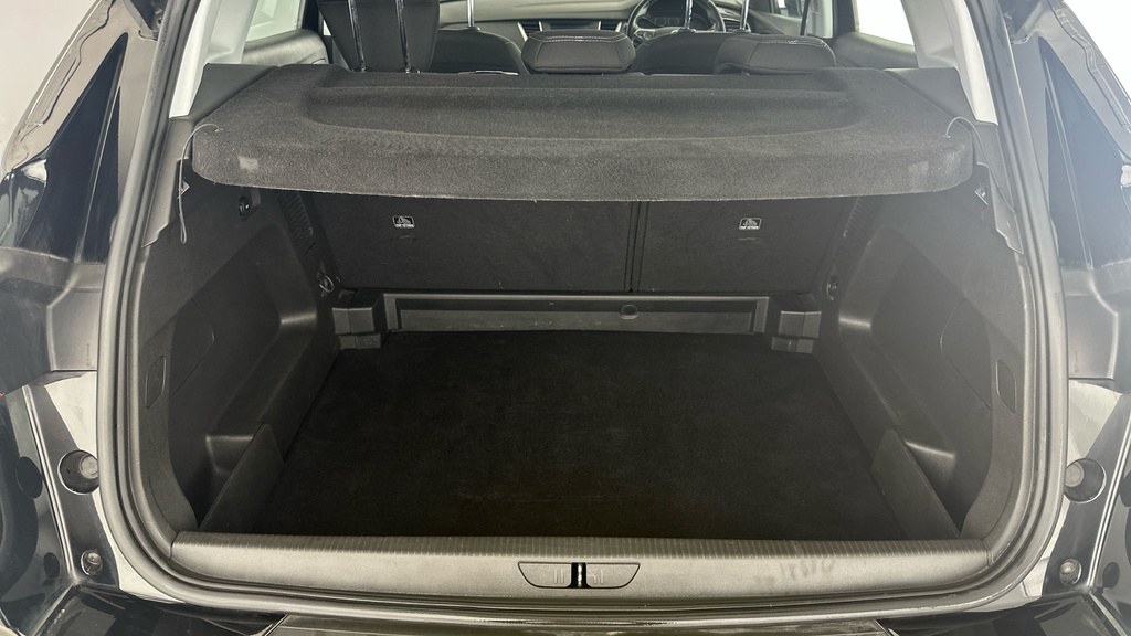 Vauxhall Grandland X Hatchback Black #25