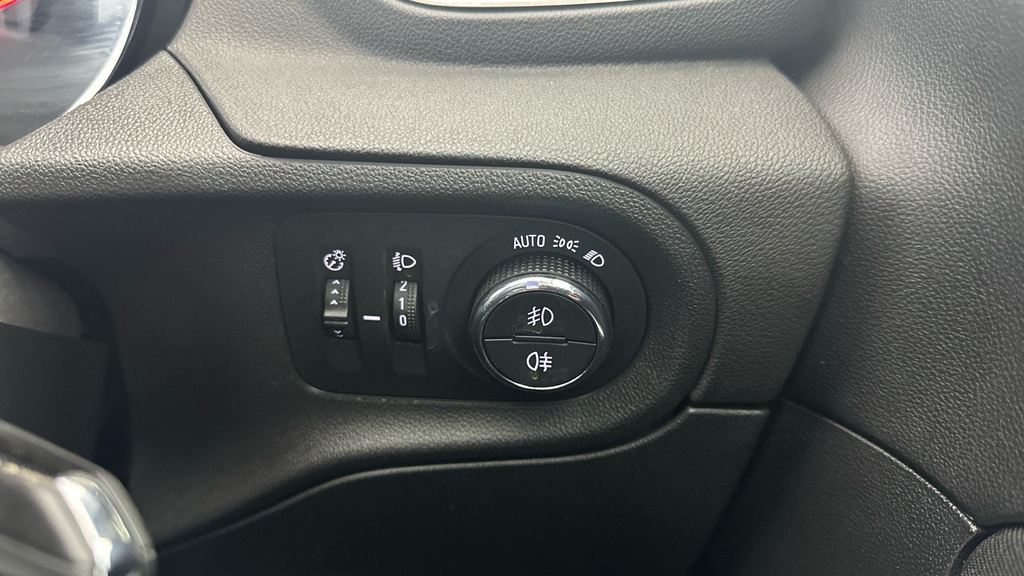Vauxhall Grandland X Hatchback Black #12