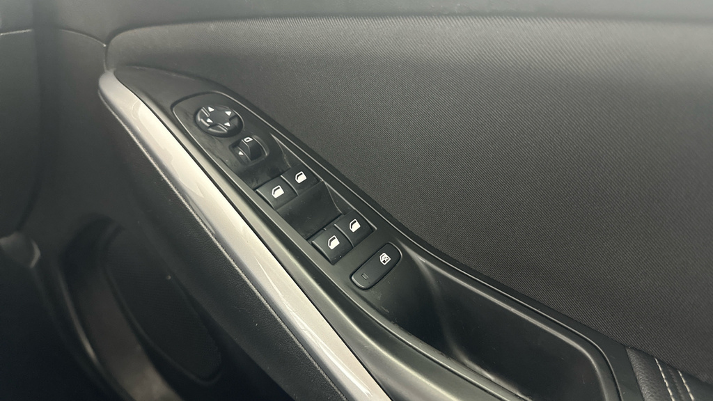 Vauxhall Grandland X Hatchback Black #17