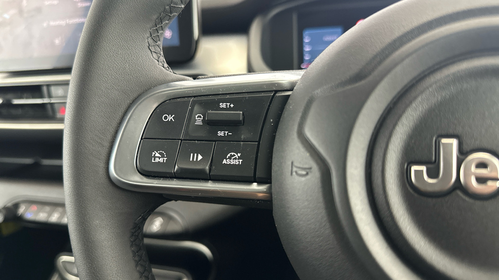 Jeep Avenger 1.2 E-hybrid Altitude E-dct Euro 6 Ss - 202 Grey #23