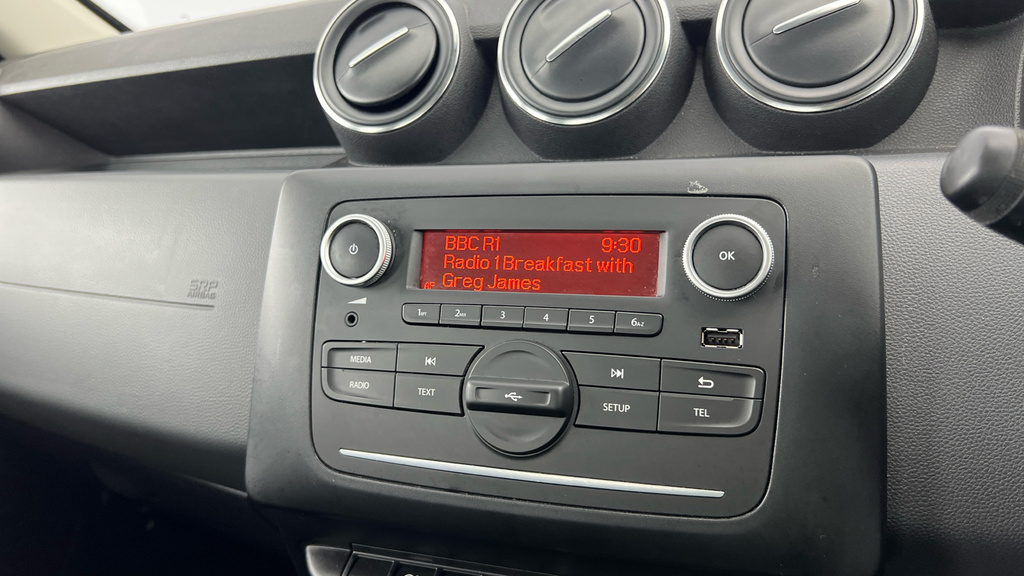 Dacia Duster 1.0 Tce Essential Suv White #18