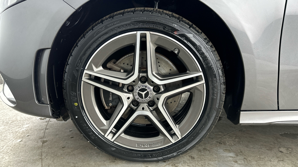 Mercedes-Benz A Class A250e Amg Line White #29