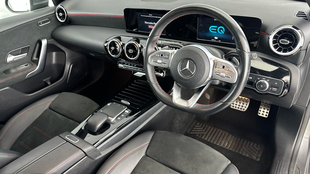 Mercedes-Benz A Class A250e Amg Line White #9