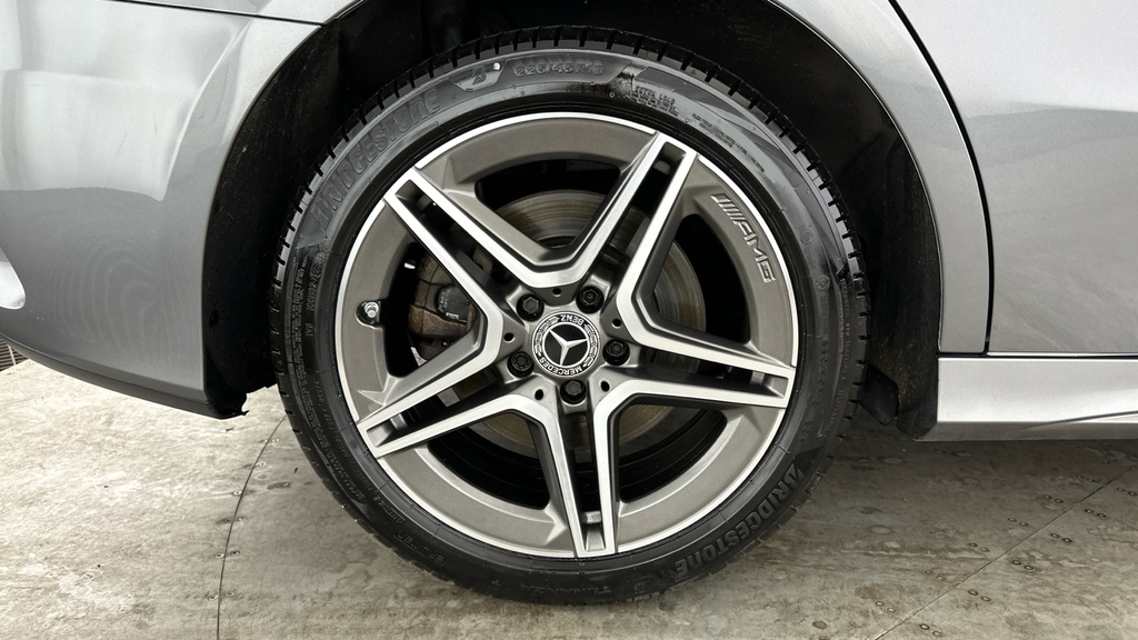 Mercedes-Benz A Class A250e Amg Line White #31
