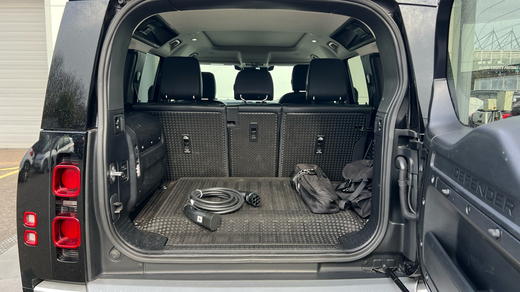 Land Rover Defender X-dynamic Se Red #21