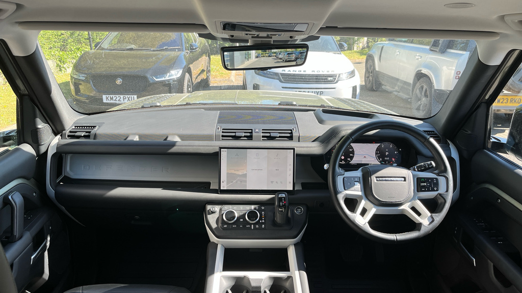 Land Rover Defender 3L X-dynamic Hse Grey #23
