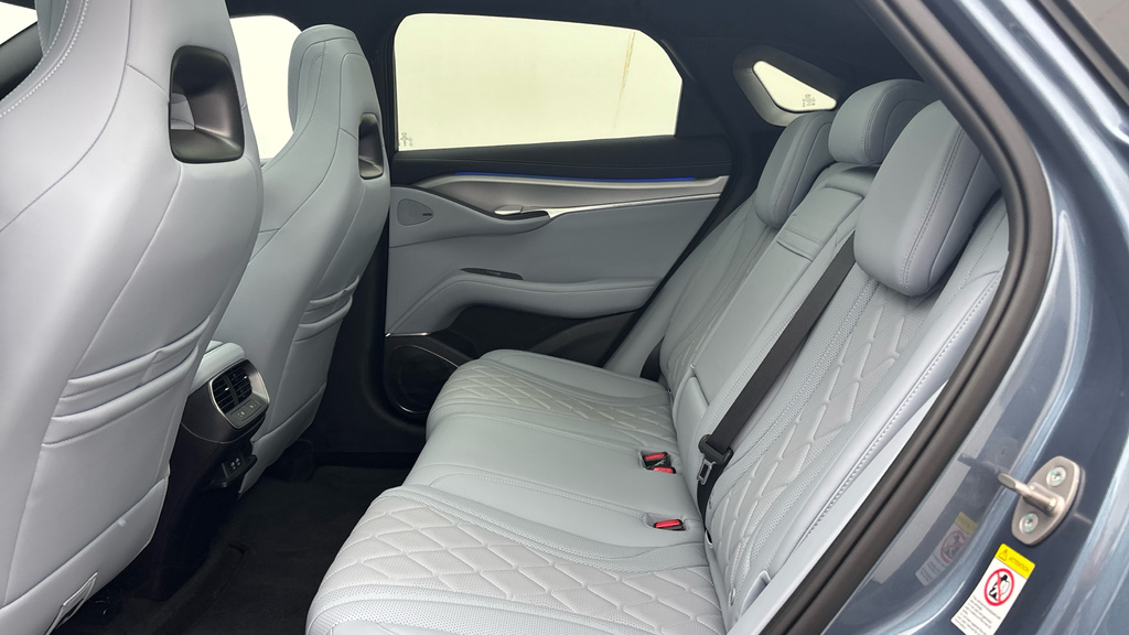 Byd Sealion 7 82.5Kwh Comfort Grey #17