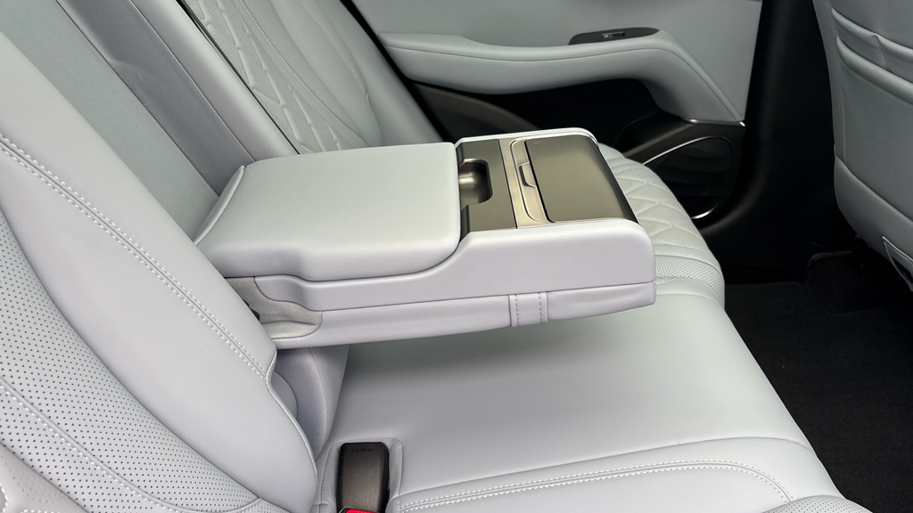 Byd Sealion 7 82.5Kwh Comfort Grey #41