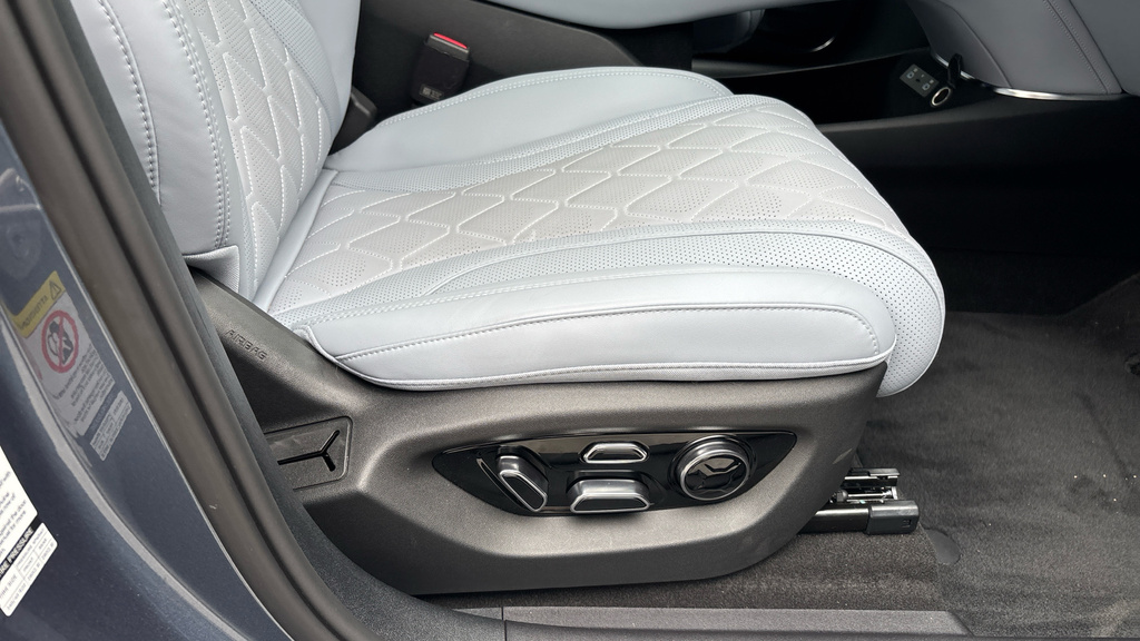 Byd Sealion 7 82.5Kwh Comfort Grey #35