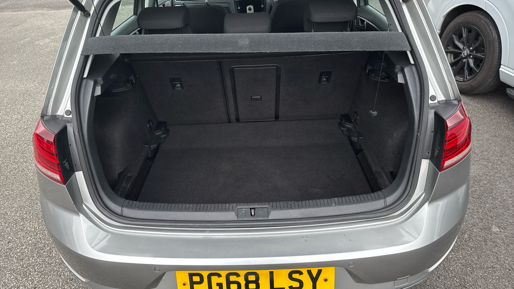 Volkswagen Golf 1.6 Tdi Match White #15