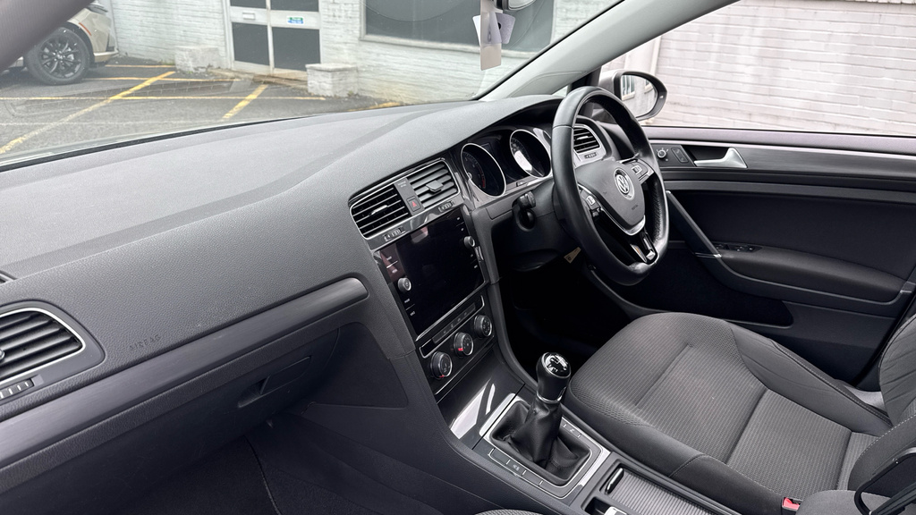 Volkswagen Golf 1.6 Tdi Match White #10