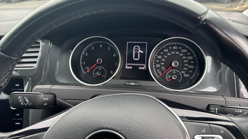 Volkswagen Golf 1.6 Tdi Match White #13