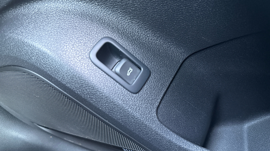 Audi Q2 30 Tfsi Sport Grey #36