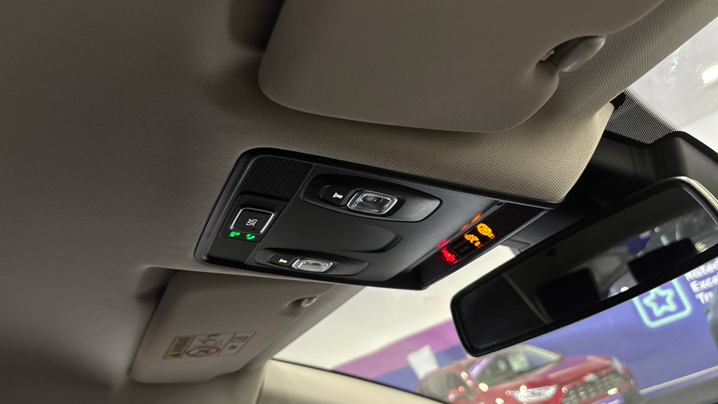 Renault Captur 1.6 E-tech Techno Suv Hybrid Euro #42