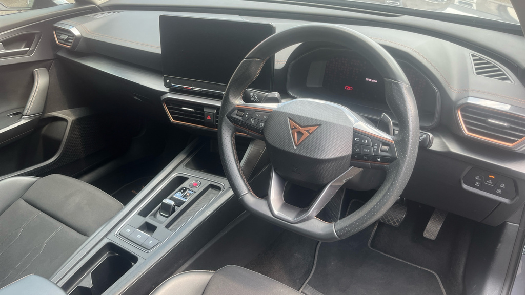 Cupra Formentor 1.5 Tsi 150 V2 Dsg Black #9