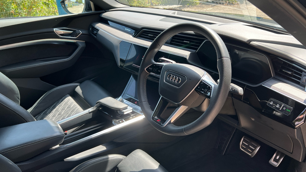 Audi Q8 e tron S Line 55 E-tron Quattro 300,00 Kw Blue #9