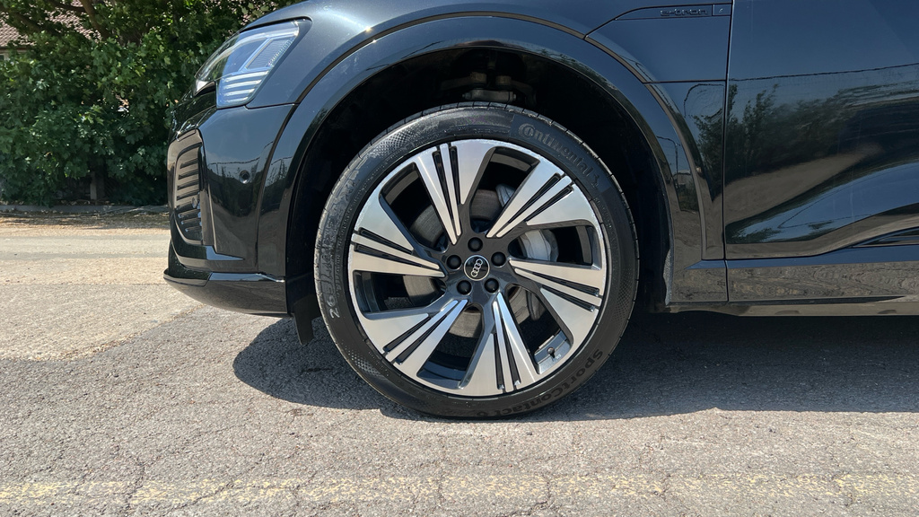Audi Q8 e tron S Line 55 E-tron Quattro 300,00 Kw Blue #20