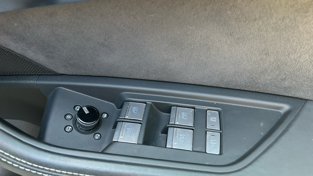 Audi Q8 e tron S Line 55 E-tron Quattro 300,00 Kw Blue #32