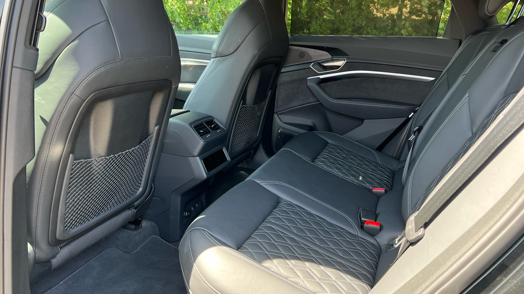 Audi Q8 e tron S Line 55 E-tron Quattro 300,00 Kw Blue #14