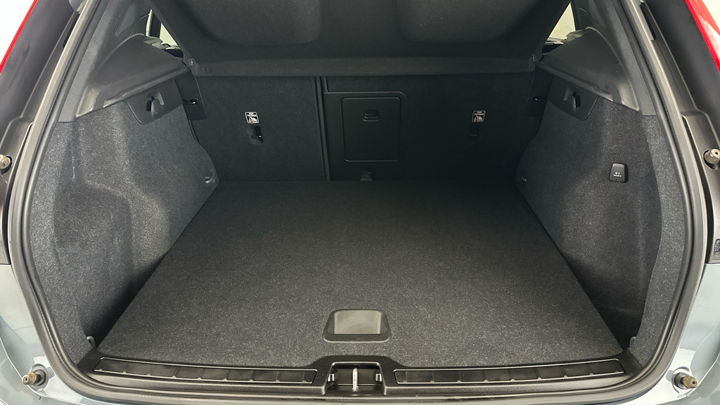 Volvo XC40 Inscription Pro, T3 Blue #25