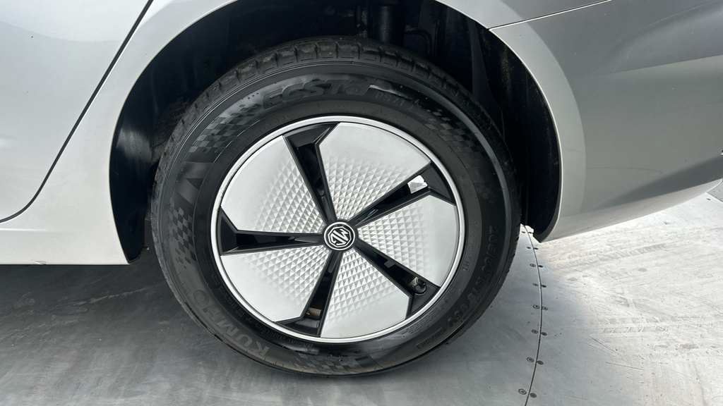 MG MG5 115Kw Trophy Ev Long Range 61Kwh Silver #25
