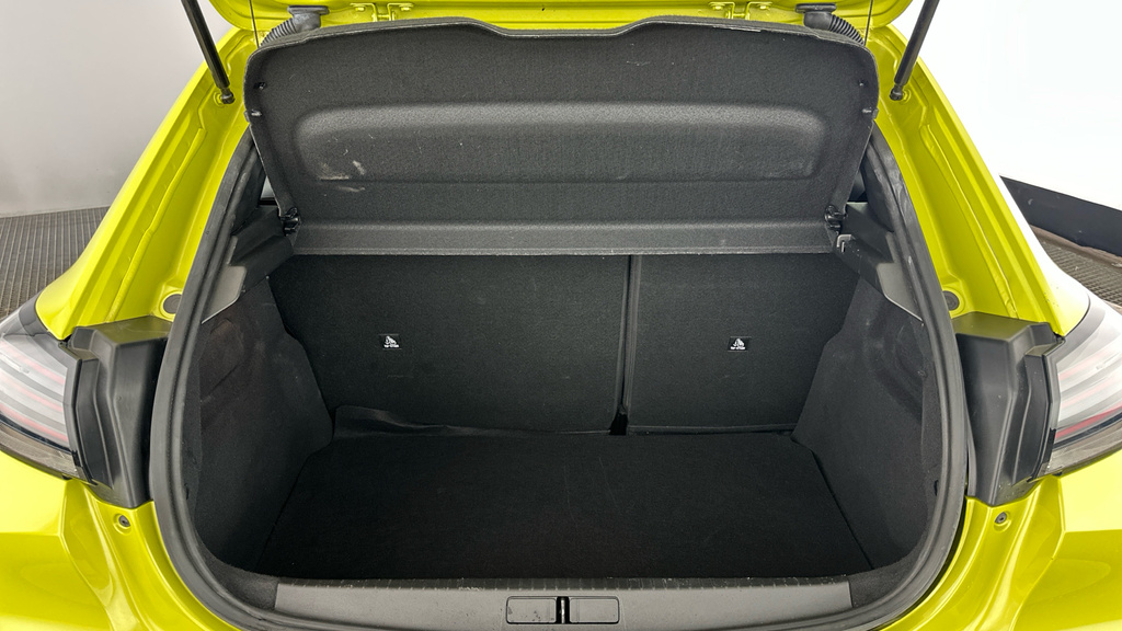 Peugeot 208 1.2 Puretech Active Grey #25
