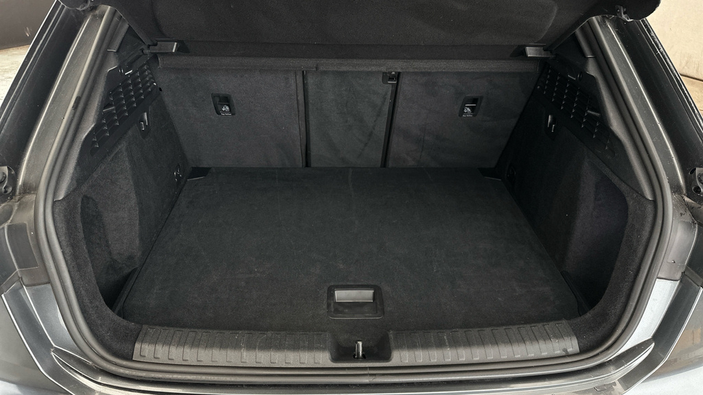Audi A3 A3 Sportback 35 Tfsi S Line Black Edition Black #20