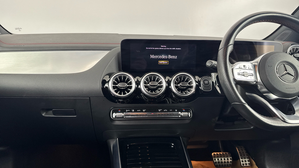 Mercedes-Benz EQA Eqa 250 Sport White #12