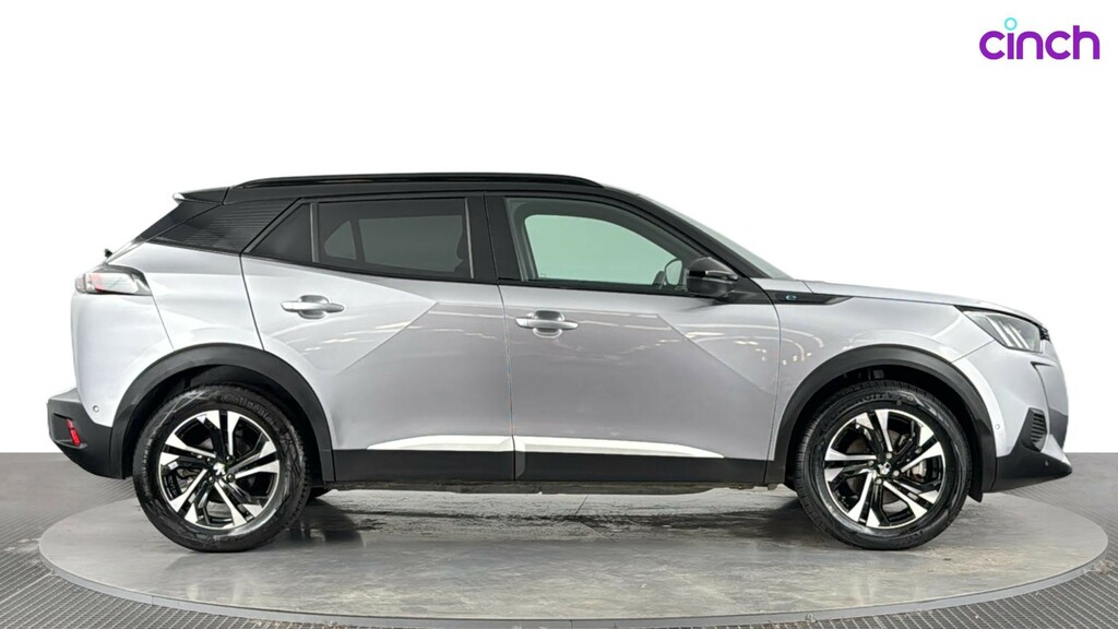 Peugeot e-2008 50Kwh Active Premium Orange #2