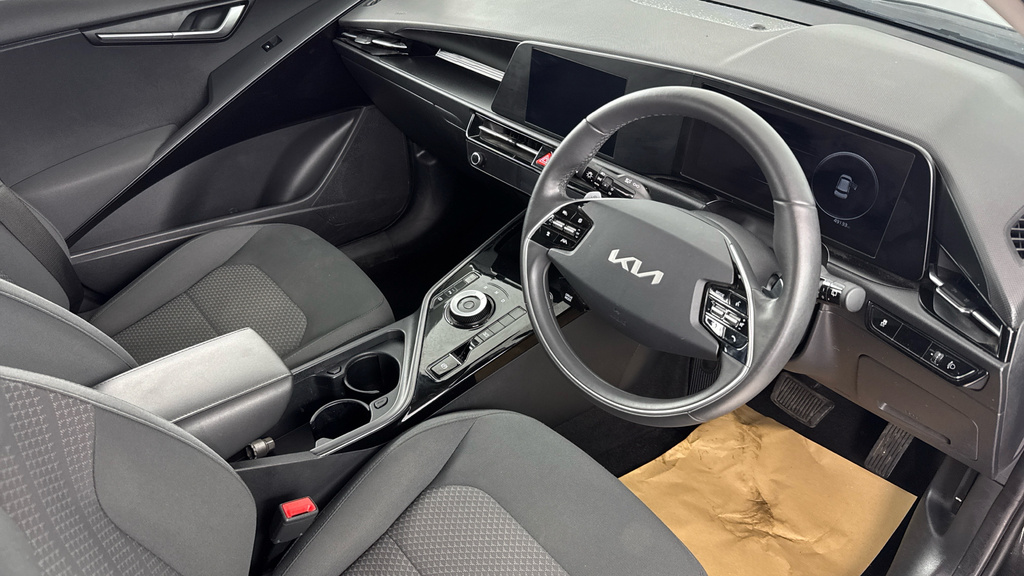 Kia e-Niro 150Kw 4 64Kwh White #8