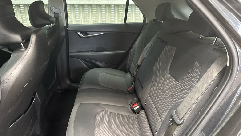 Kia e-Niro 150Kw 4 64Kwh White #13