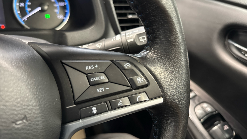 Nissan Leaf 39Kwh N-connecta Grey #23