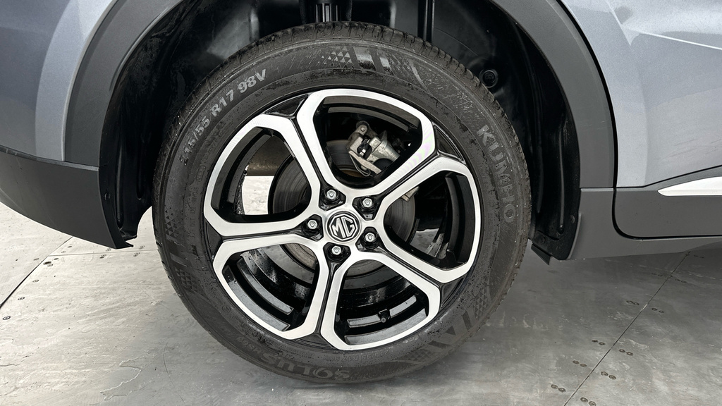 MG ZS 1.5 Hybrid Trophy Grey #25
