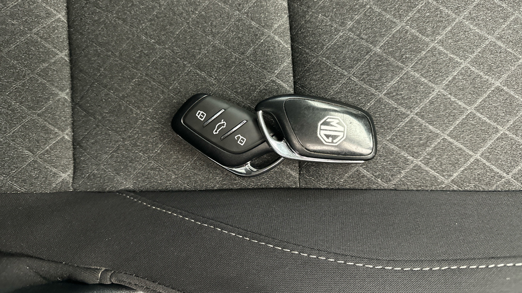 MG ZS 1.5 Hybrid Trophy Grey #28